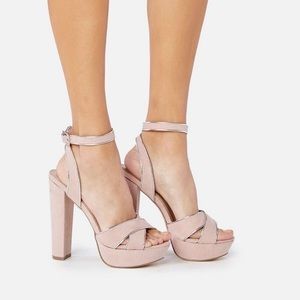 Blush / pink dressy heels